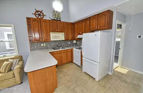 28 E Shell Landing Way, Lavallette, NJ 08735 photo 9