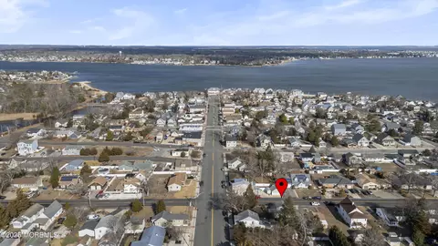 12 E Long Branch Ave, Ocean Gate, NJ 08740