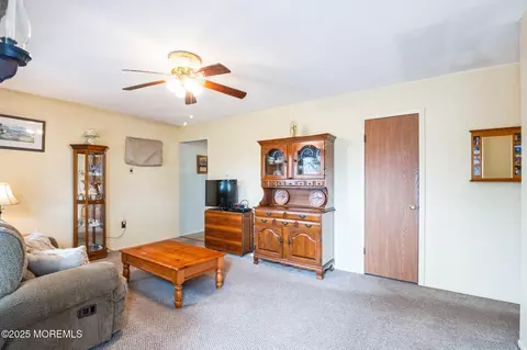 418 Riverview Rd, Forked River, NJ 08731 photo 5