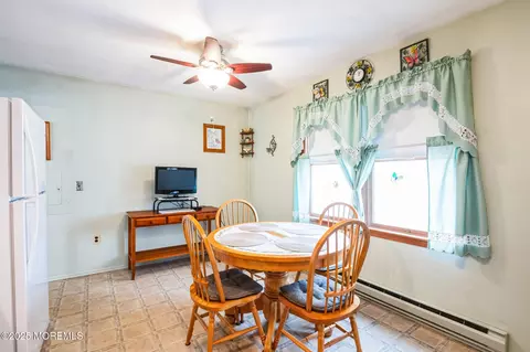 418 Riverview Rd, Forked River, NJ 08731 photo 12