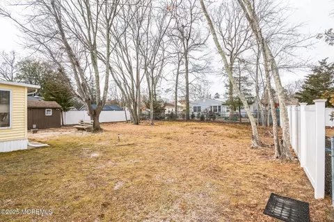 418 Riverview Rd, Forked River, NJ 08731 photo 28