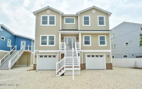 1192 Walter Blvd, Beach Haven West, NJ 08050