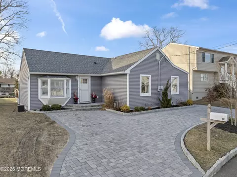 20 Sage Rd, Toms River, NJ 08753