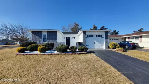 21 Brooke Rd, Brick, NJ 08724