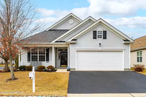 2 Harrow Ct, Jackson, NJ 08527