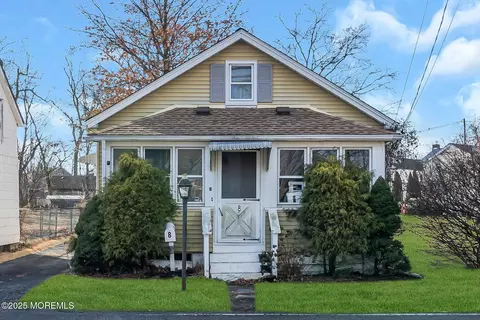 Exterior - 8 New Brunswick Ave, Matawan, NJ 07747 photo 2 of 5