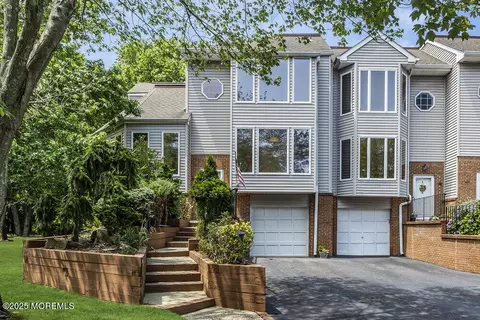 68 Ambassador Dr, Red Bank, NJ 07701
