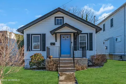 258 3rd St, Fair Haven, NJ 07704