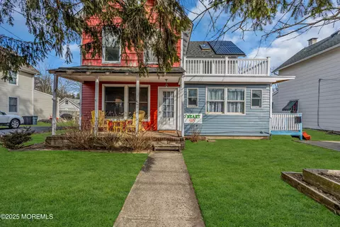 915 Atlantic Ave, Point Pleasant, NJ 08742