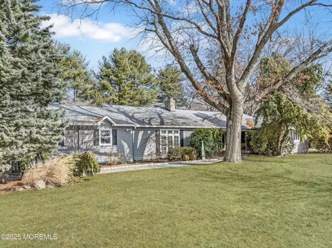 878 Newman Springs Rd, Lincroft, NJ 07738