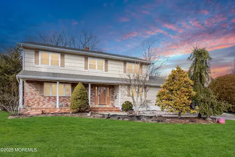 36 Southport Dr, Howell, NJ 07731