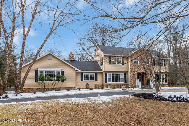 18 Beaver Dam Rd, Colts Neck, NJ 07722