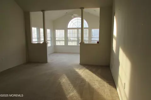 Living - 66 Strathmere St, Waretown, NJ 08758 photo 2 of 8