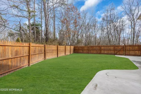 Exterior - 880 Wright Debow Rd, Jackson, NJ 08527 photo 5 of 15