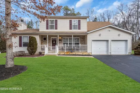 880 Wright Debow Rd, Jackson, NJ 08527