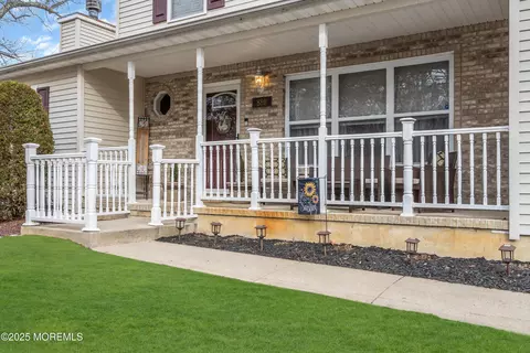 Exterior - 880 Wright Debow Rd, Jackson, NJ 08527 photo 2 of 15