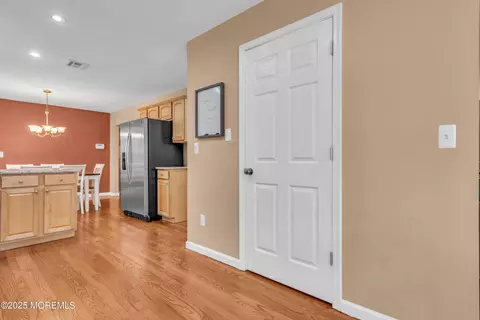 Entry Way - 880 Wright Debow Rd, Jackson, NJ 08527 photo 5 of 10