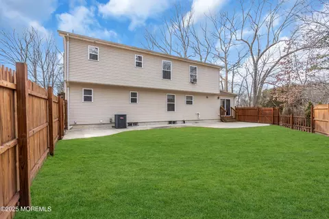 Exterior - 880 Wright Debow Rd, Jackson, NJ 08527 photo 3 of 15