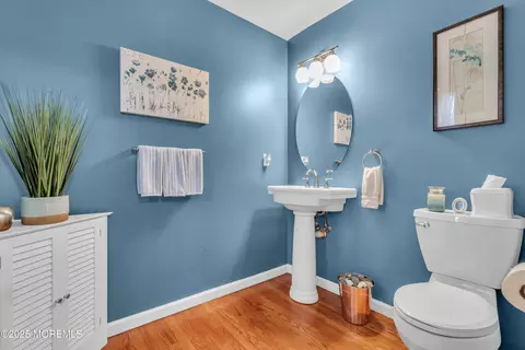 Bath - 880 Wright Debow Rd, Jackson, NJ 08527 photo 1 of 5