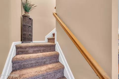 Entry Way - 880 Wright Debow Rd, Jackson, NJ 08527 photo 7 of 10