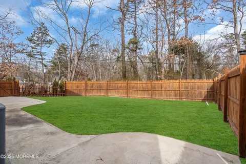 Exterior - 880 Wright Debow Rd, Jackson, NJ 08527 photo 6 of 15