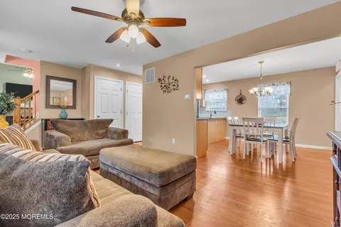 Entry Way - 880 Wright Debow Rd, Jackson, NJ 08527 photo 2 of 10