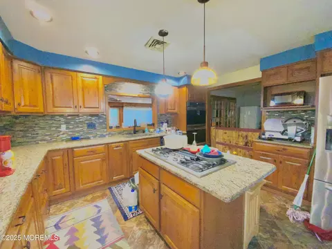 Kitchen - 2517 Smith Rd, Forked River, NJ 08731 photo 2 of 3