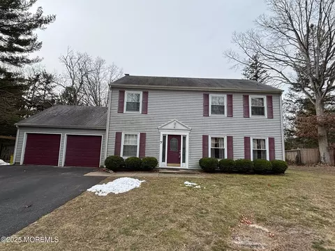 7 Buckingham Dr, Jackson, NJ 08527