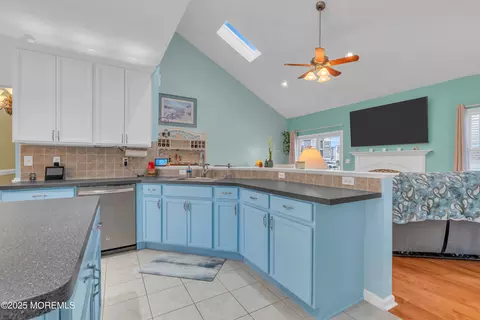 Kitchen - 1717 Key West Rd, Forked River, NJ 08731 photo 2 of 6