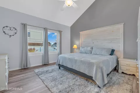 Bedroom - 1717 Key West Rd, Forked River, NJ 08731 photo 2 of 4
