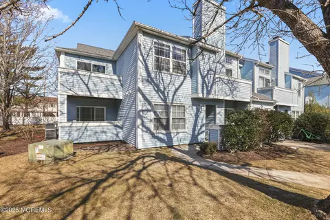 51 Heather Croft, Egg Harbor Twp, NJ 08234