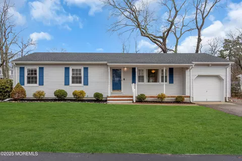 475 Magnolia Ave, Brick, NJ 08723