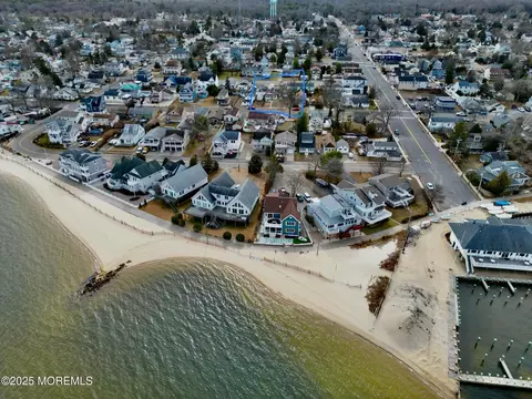 22 E Chelsea Ave, Ocean Gate, NJ 08740