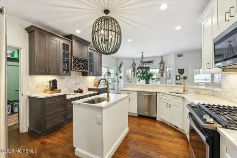 8 Bittersweet Dr, Jackson, NJ 08527 photo 11