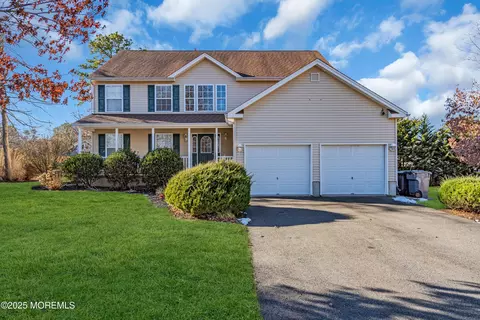 1235 Windlass Dr, Manahawkin, NJ 08050