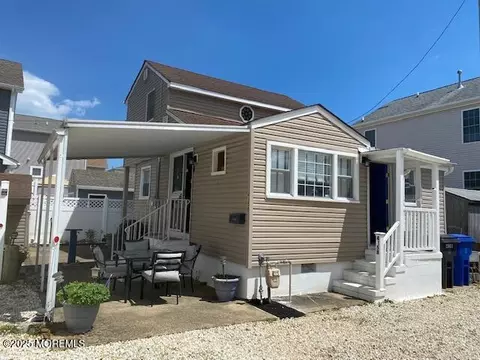 415 Coolidge Ave #B, Seaside Heights, NJ 08751