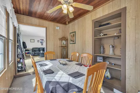 Dining - 1670 Forge Pond Rd, Brick, NJ 08724 photo 2 of 3