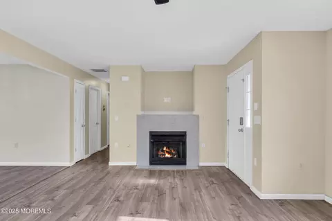 Living - 260 Wallace Ave, Forked River, NJ 08731 photo 5 of 5