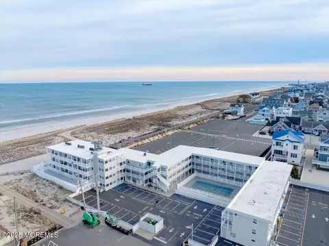 1 2nd Ave #2, Seaside Heights, NJ 08751