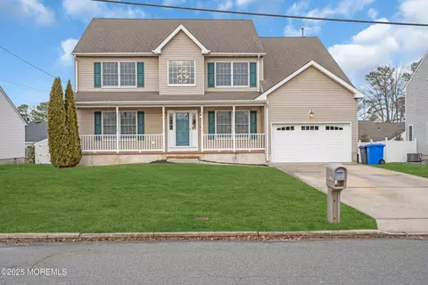 308 Leeward Rd, Manahawkin, NJ 08050