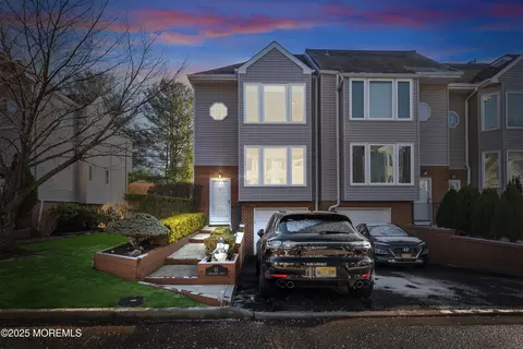 95 Ambassador Dr, Red Bank, NJ 07701