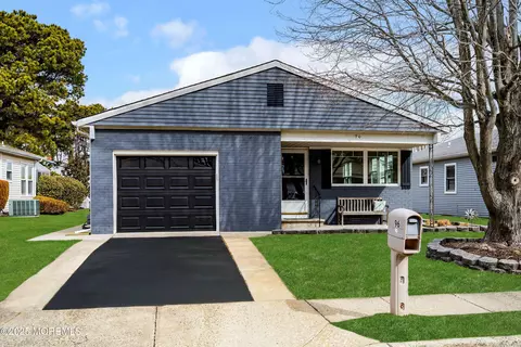 96 San Carlos St, Toms River, NJ 08757