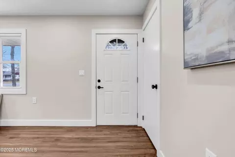 245 Hemlock Ln, Forked River, NJ 08731 photo 4