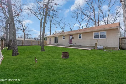 245 Hemlock Ln, Forked River, NJ 08731 photo 28