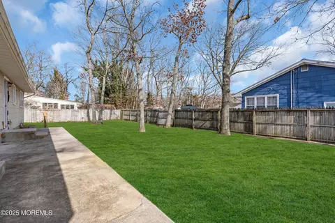245 Hemlock Ln, Forked River, NJ 08731 photo 27