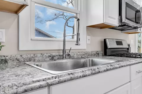 245 Hemlock Ln, Forked River, NJ 08731 photo 15