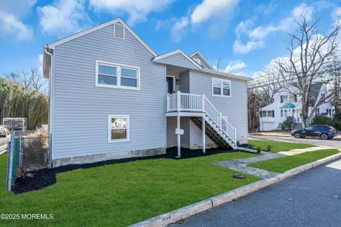 424 Glenmary Ave, Leonardo, NJ 07737