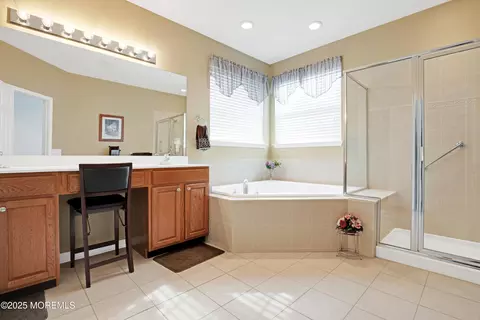 16 Brattleboro Rd, Jackson, NJ 08527 photo 21