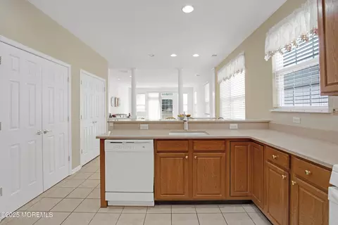 16 Brattleboro Rd, Jackson, NJ 08527 photo 14
