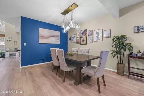 Dining - 107 Warbler Dr, Wayne, NJ 07470 photo 3 of 7